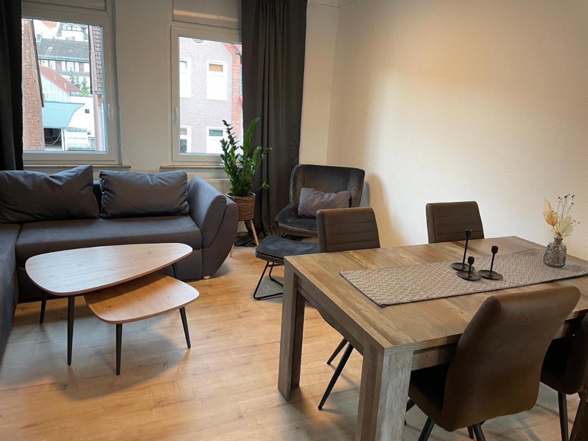 Flatlight - Perfect For 4 - Kitchen - Parking - Netflix Apartment Hildesheim Exterior photo