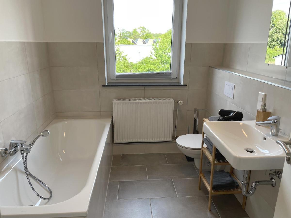Flatlight - Perfect For 4 - Kitchen - Parking - Netflix Apartment Hildesheim Exterior photo